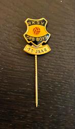 Zeldzaam RKSV Groesbeekse Boys voetbalspeldje - 70 jaar, Verzenden, Gebruikt, Sport, Speldje of Pin