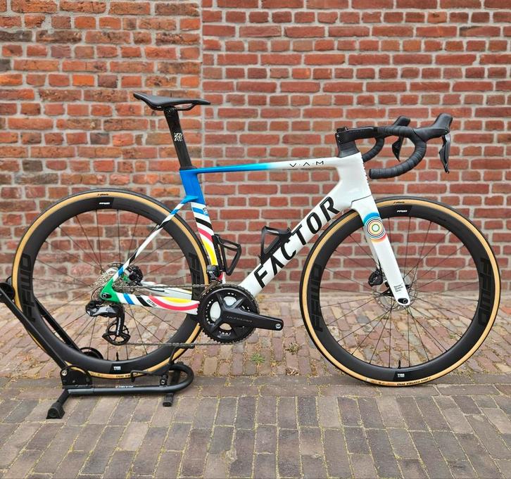Summer Sale!️☀️ Factor Ostro VAM Limited Olympic Ultegra Di2, Fietsen en Brommers, Fietsen | Racefietsen, Overige merken, Meer dan 20 versnellingen