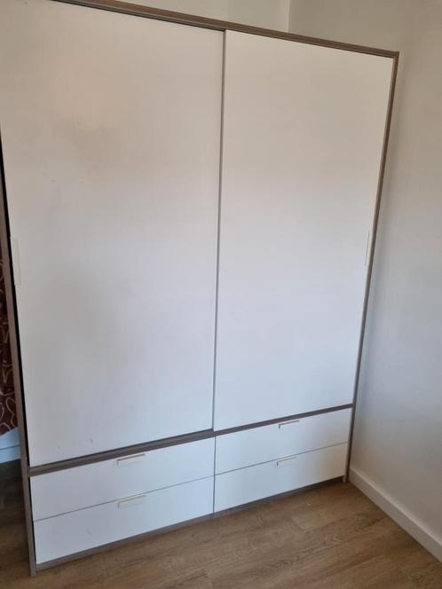 Ikea Trysil 206 x 60 x 154 cm, Huis en Inrichting, Kasten | Kledingkasten, Zo goed als nieuw, 50 tot 75 cm, Ophalen