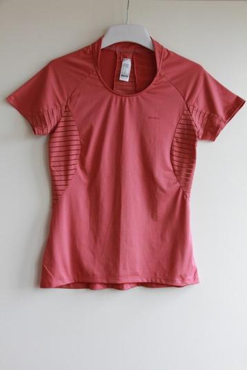 Dames sportshirt van Decathlon maat M beschikbaar voor biedingen