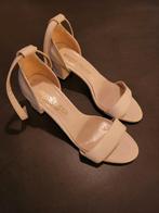 Dames schoenen maat 40, Gedragen, Beige, Ophalen of Verzenden