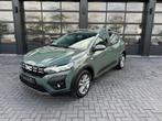 Dacia Sandero Stepway 1.0TCe 90 Carplay / Camera (bj 2023), Auto's, Automaat, Gebruikt, Origineel Nederlands, Bedrijf