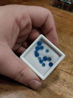 Lot met kleine blauwe agaat cabochons, Ophalen of Verzenden