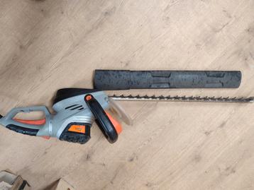 Heggenschaar - 60cm blad, draaibare handgreep beschikbaar voor biedingen