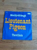Lieutenant Pigeon – Mouldy Old Dough / The Villain, Cd's en Dvd's, 7 inch, Single, Ophalen of Verzenden, Zo goed als nieuw