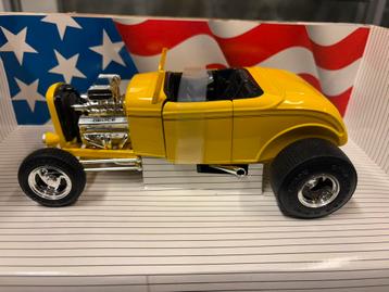 1:18 Ertl Ford Street Rod 1959 beschikbaar voor biedingen