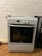 Inductiefornuis Indesit, Ophalen, Gebruikt, Hete lucht, 4 kookzones