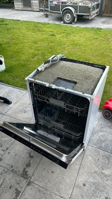 Samsung vaatwasser afwasmachine gratis beschikbaar voor biedingen