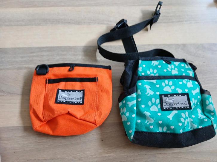 2 doggone good beloningstasjes 1x met draagriem, Dieren en Toebehoren, Honden-accessoires, Gebruikt, Ophalen of Verzenden