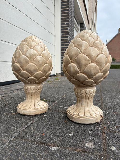 Set zware tuinornamenten - dennenappel stijl (10 kg p/stuk), Tuin en Terras, Tuinbeelden, Zo goed als nieuw, Ophalen