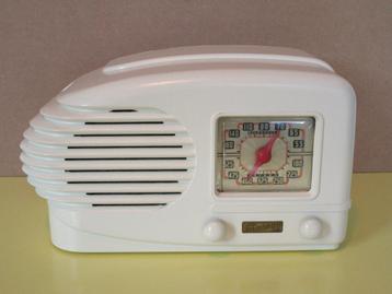 Oude radio Hibbard Super Tone beschikbaar voor biedingen