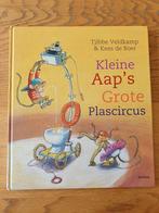 K. de Boer - Kleine Aap's Grote Plascircus, Boeken, Ophalen of Verzenden, Zo goed als nieuw, K. de Boer; Tjibbe Veldkamp