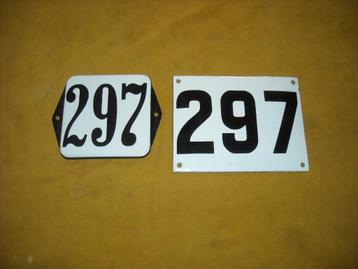 oud emaille huisnummer 297 ook 298 299 300 301 302 303 304 7 beschikbaar voor biedingen