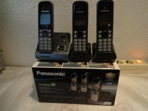 Panasonic KX-TG6723 NIEUW, Telecommunicatie, Vaste telefoons | Handsets en Draadloos, Nieuw, 3 handsets, Ophalen of Verzenden