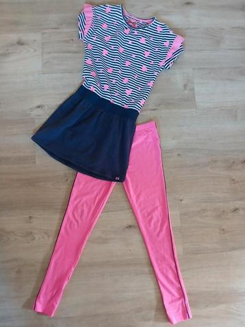 Z8 jurk maat 140/146 met legging te koop beschikbaar voor biedingen