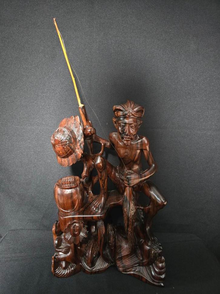 Prachtig hout gesneden Balinees beeld Indonesië. Hoog 38 cm, Antiek en Kunst, Kunst | Beelden en Houtsnijwerken, Ophalen of Verzenden