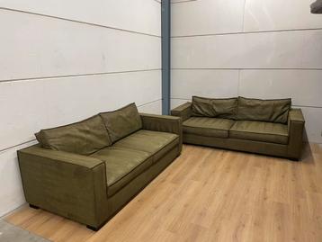 Mooie luxe suede fluwelen olijfgroene banken - GEREINIGD beschikbaar voor biedingen