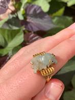 Antieke 18k gouden ring met jade koi, 18 tot 19, Gebruikt, Ophalen of Verzenden, Dame of Heer