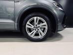 Volkswagen T-Roc 1.5 TSI 2X R-Line 150PK, Virtual Cockpit, A, 1258 kg, Zwart, 4 cilinders, 150 pk