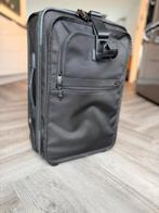 Tumi Alpha Carry-On–Internationale maat–Nieuwprijs > €1000, Ophalen of Verzenden, Gebruikt, Overige materialen, Slot