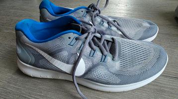 Nike gymschoenen maat 43 alleen voor gym gebruikt  beschikbaar voor biedingen