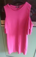 Bershka fuchsia slanke jurk met open schouders. Maat M<, Maat 38/40 (M), Zo goed als nieuw, Knielengte, Roze
