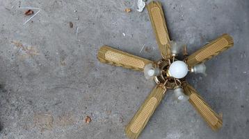 Vintage plafondventilator  beschikbaar voor biedingen