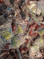 1000 zakjes met kralen, hangers, bedels, materialen etc. Nu, Ophalen of Verzenden