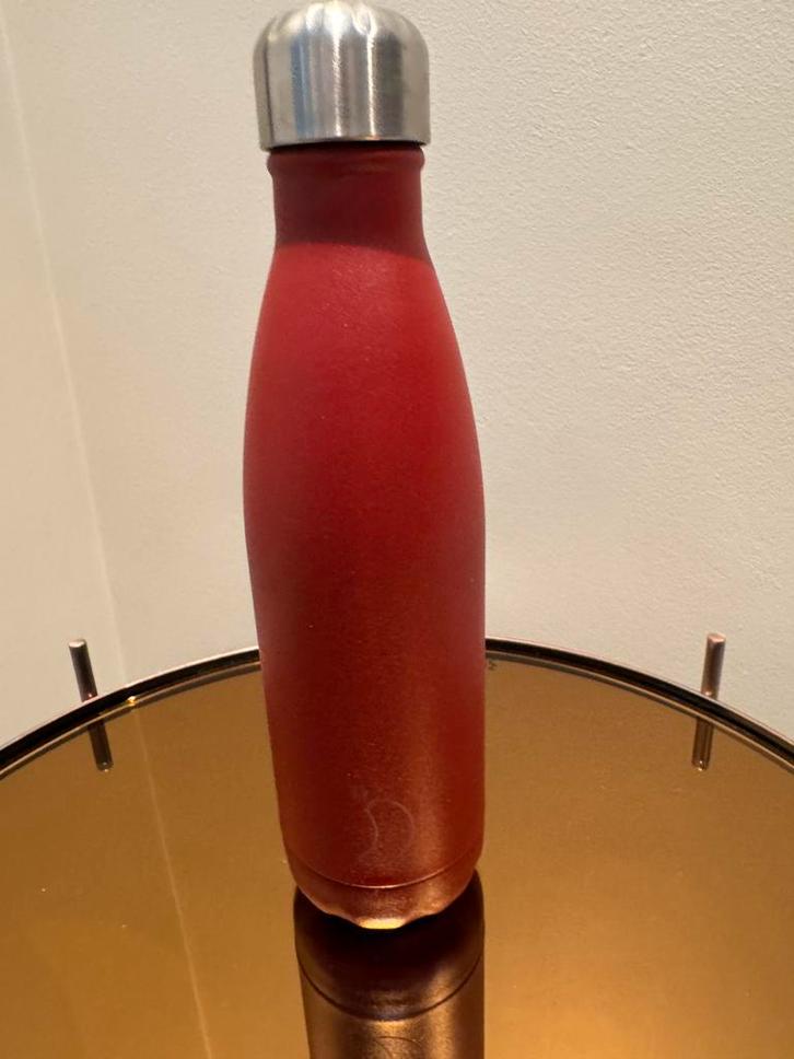 Chilly's Bottles - Chilly's Bottle 500ml Matte Red, Sport en Fitness, Bidons, Zo goed als nieuw, Ophalen of Verzenden