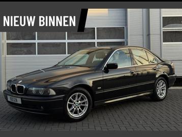 BMW 5-serie 520i Edition / Prachtig! / Individual / 6 In-Lij beschikbaar voor biedingen