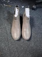 Chelsea boots maat 41, Lage of Enkellaarzen, Nieuw, Ophalen of Verzenden, Grijs