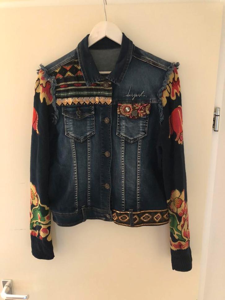 Desigual tof spijkerjasje maat 44-46, Kleding | Dames, Jassen | Zomer, Zo goed als nieuw, Maat 46/48 (XL) of groter, Blauw, Ophalen of Verzenden