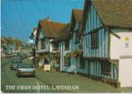 Engeland, Lavenham met auto's Austin Metro , Saab 900, Verzamelen, Ansichtkaarten | Buitenland, Ophalen of Verzenden, 1920 tot 1940