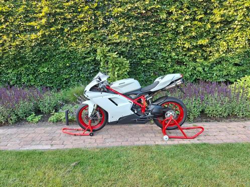 ducati 848 evo uniek exemplaar, Motoren, Motoren | Ducati, Particulier, Super Sport, Ophalen