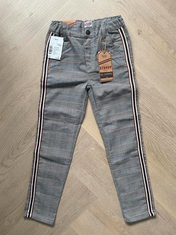 NIEUW Sturdy broek/chino geruit maat 128 beschikbaar voor biedingen