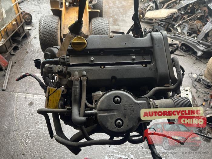 Motor van een Opel Corsa, Auto-onderdelen, Motor en Toebehoren, Opel, Gebruikt, 3 maanden garantie, Ophalen