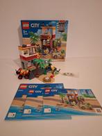 Lego city strandwachtpost met boekjes en doos (60328), Kinderen en Baby's, Speelgoed | Duplo en Lego, Ophalen of Verzenden, Zo goed als nieuw