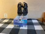 Skechers sandalen, Kleding | Dames, Schoenen, Ophalen, Zo goed als nieuw, Sandalen of Muiltjes