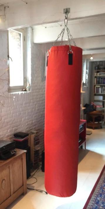 PRO Bokszak Rood 150cm - Professioneel beschikbaar voor biedingen