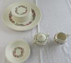 Gebakstel Wedgwood Rosalind met roomstelletje en schaaltje, Ophalen of Verzenden