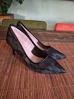 Pumps kant maat 39, Kleding | Dames, Ophalen of Verzenden, Zo goed als nieuw, Zwart
