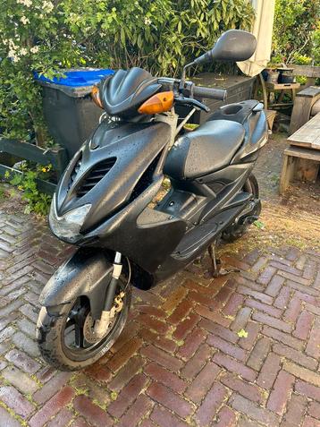 yamaha aerox 2takt 2011 scooter beschikbaar voor biedingen