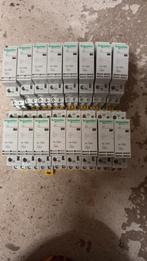 Schneider Electric Contactor 15957 – 2P 16A 230V, Schneider, Nieuw, Ophalen of Verzenden, X