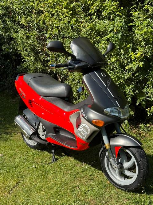 Gilera runner sp 125 DD Fluo Rosso duits, Motoren, Tuning en Styling, Ophalen of Verzenden