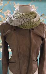 Zijdezachte Omslagdoek/Sjaal - Handgemaakt, Kleding | Dames, Mutsen, Sjaals en Handschoenen, Maat 42/44 (L), Nieuw, Ophalen of Verzenden