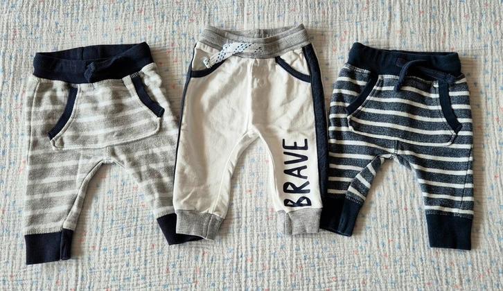 Baby Broekjes, maat 56, set van 7 stuks, Kinderen en Baby's, Babykleding | Maat 56, Zo goed als nieuw, Jongetje of Meisje, Broekje