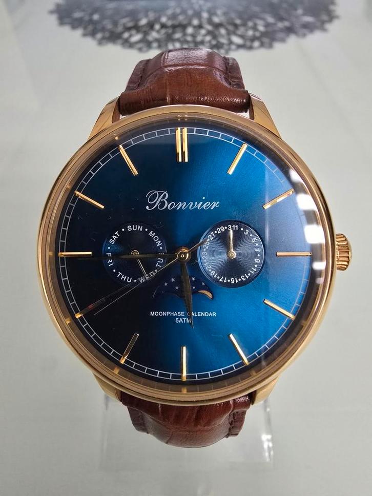 👋👋👋 De meest elegante vorm van tijd 👋👋👋, Sieraden, Tassen en Uiterlijk, Tassen | Sporttassen, Zo goed als nieuw, Ophalen of Verzenden