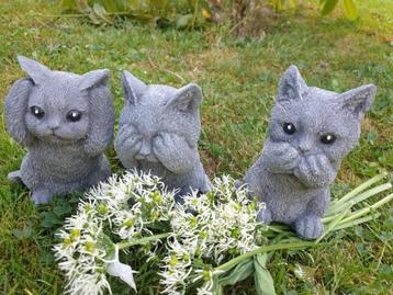 poesjes , horen zien en zwijgen  beschikbaar voor biedingen