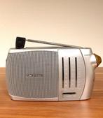 GRUNDIG PRIMA BOY 80 ZILVER / FM/AM/SW., Ophalen of Verzenden, Gebruikt, Transistorradio