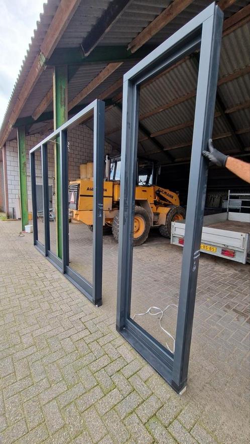 2 stuks hardhouten kozijnen met dts kunststof onderdorpel., Doe-het-zelf en Verbouw, Kozijnen en Schuifpuien, Nieuw, Raamkozijn